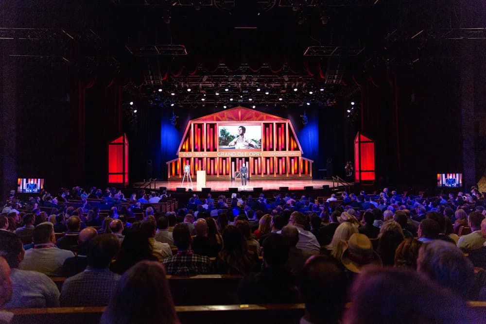 Watch the Dear World Workshop Experience